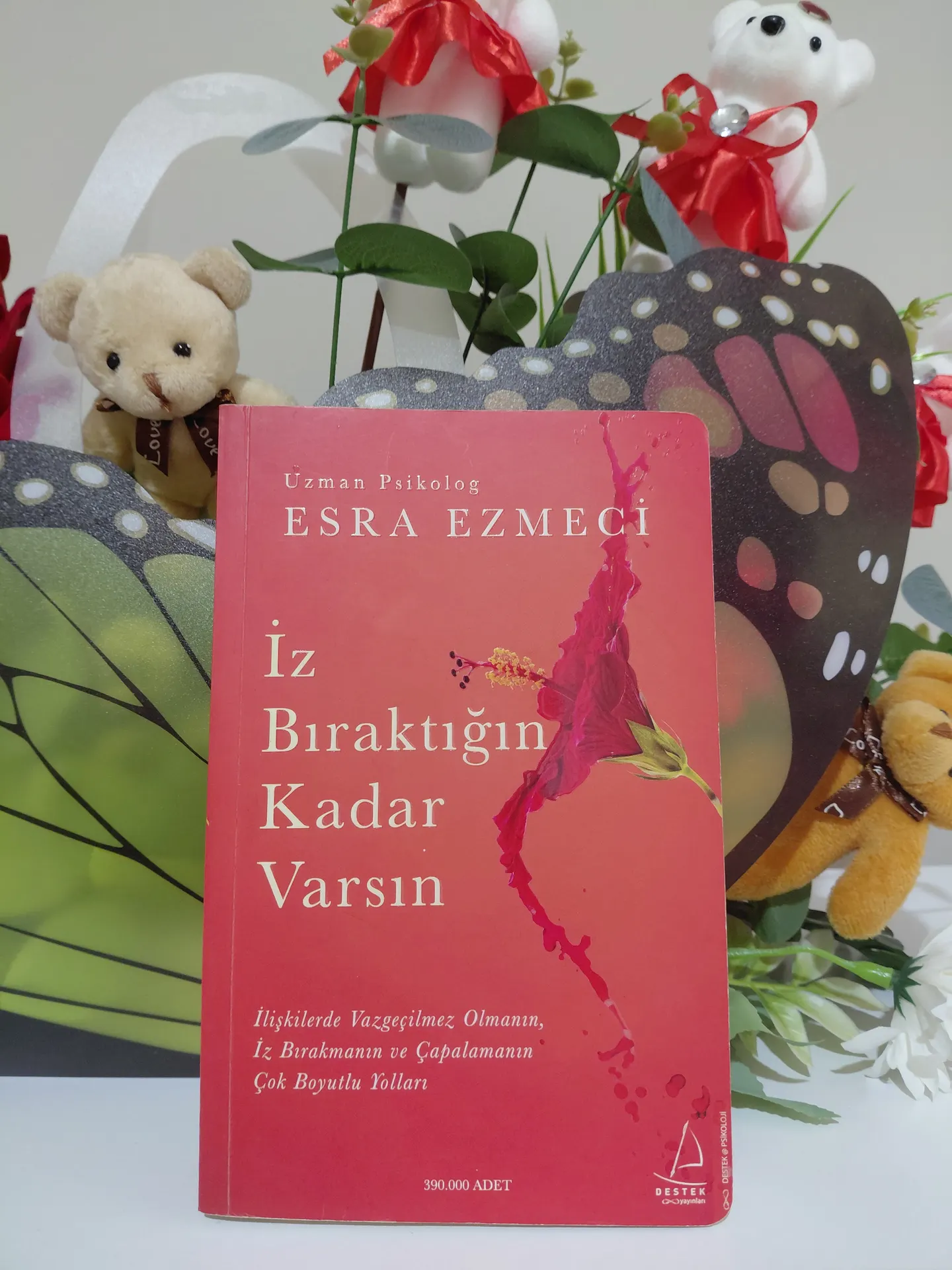 İz bıraktığın kadar Varsın